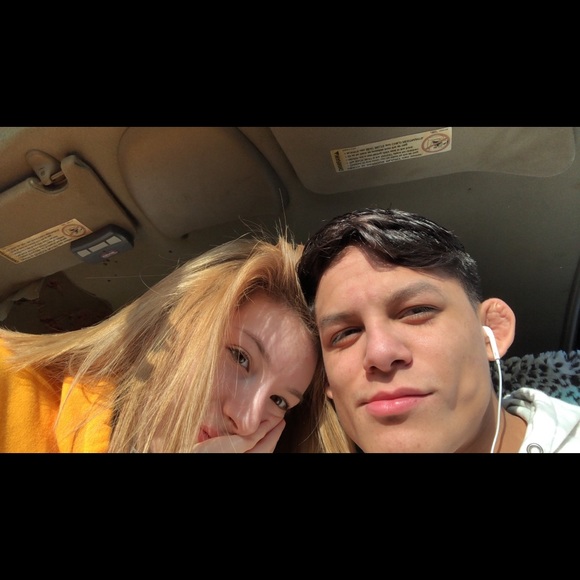 Meet your Posher, Alexis - Picture 1 of 1